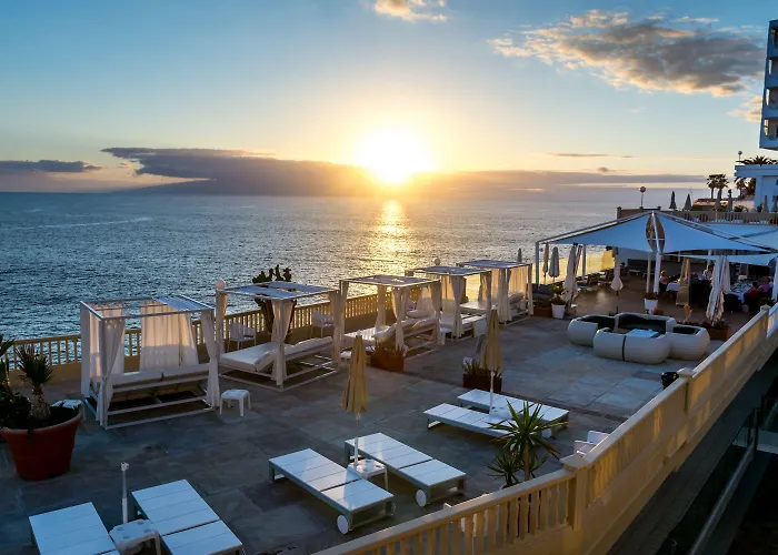 Apartament Ona Pearly Grey