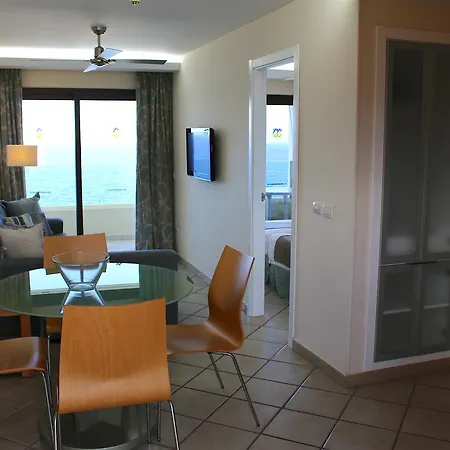 Ona Pearly Grey * קיאו סלבאחה